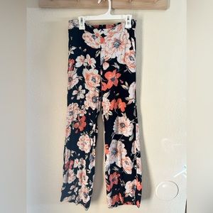 Roxy- Casual Pants- High Rise Black bottoms